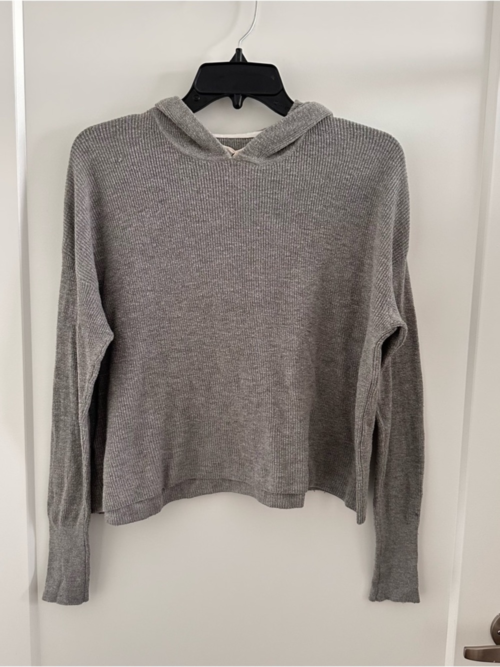 Lightweight Gray Ribbed Hoodie Sweater